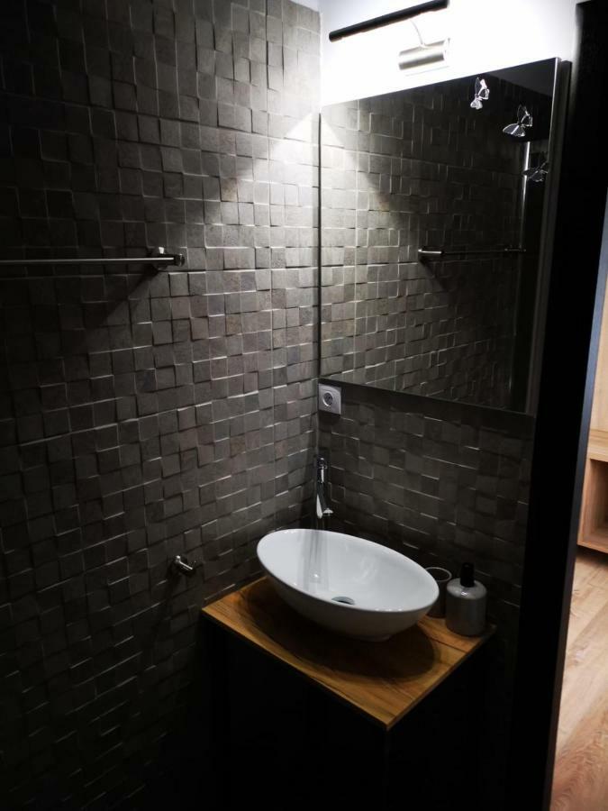 Zen Rooms เตลมาชู ภายนอก รูปภาพ