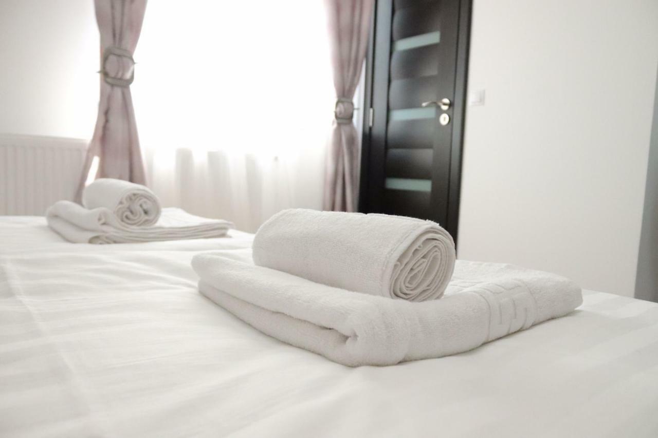 Zen Rooms เตลมาชู ภายนอก รูปภาพ